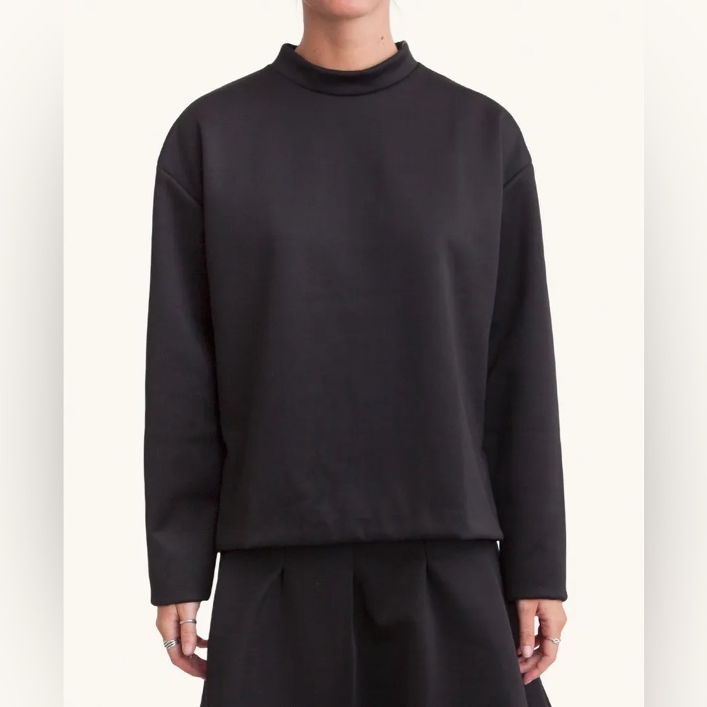 NWT Pleasants black pullover Danish European brand top scuba mock neck turtle